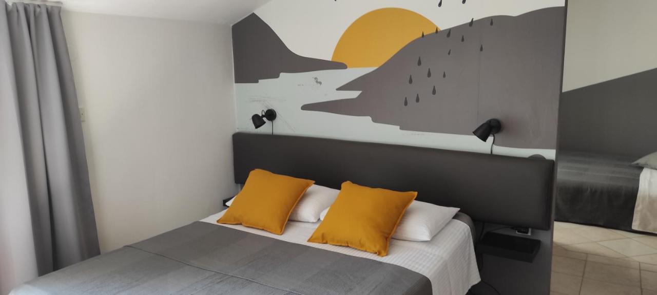 Sumamore Apartment